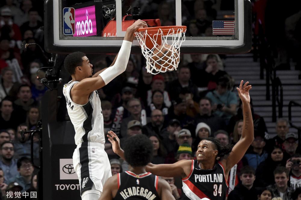 与此同时 与此同时