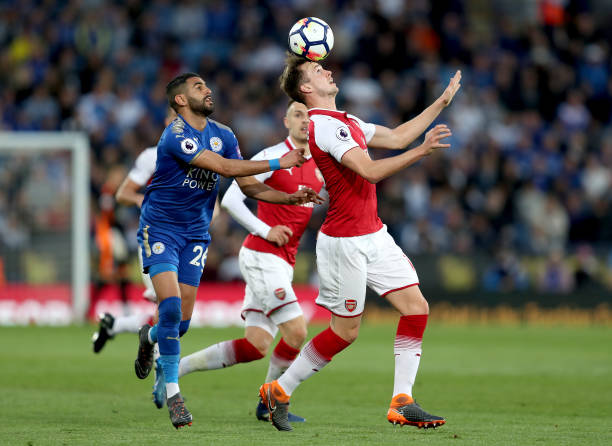 对足球一窍 对足球一窍